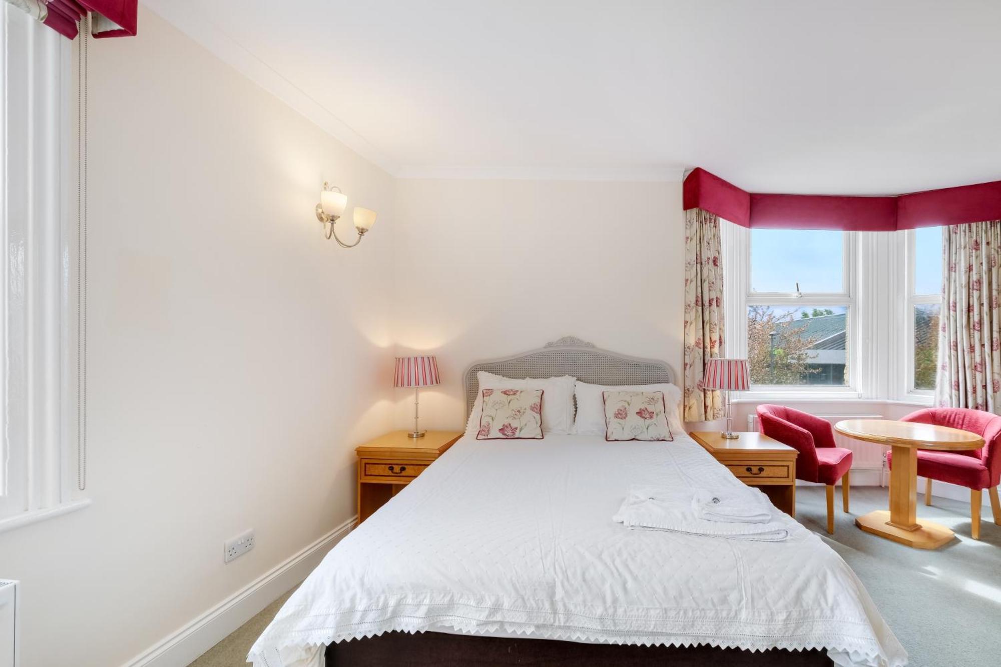 Charles House - Windsor Castle Hotel Kültér fotó