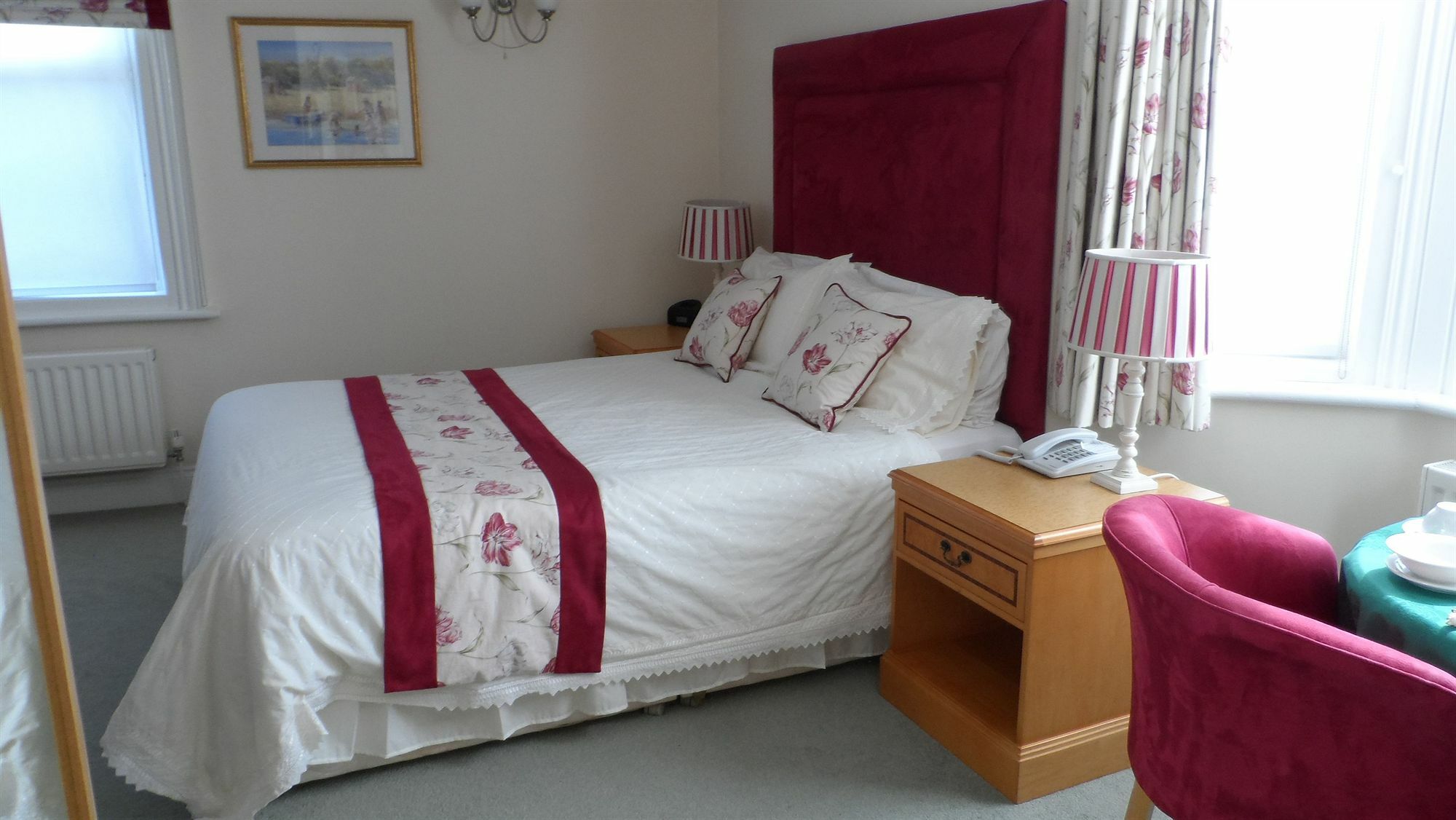 Charles House - Windsor Castle Hotel Kültér fotó